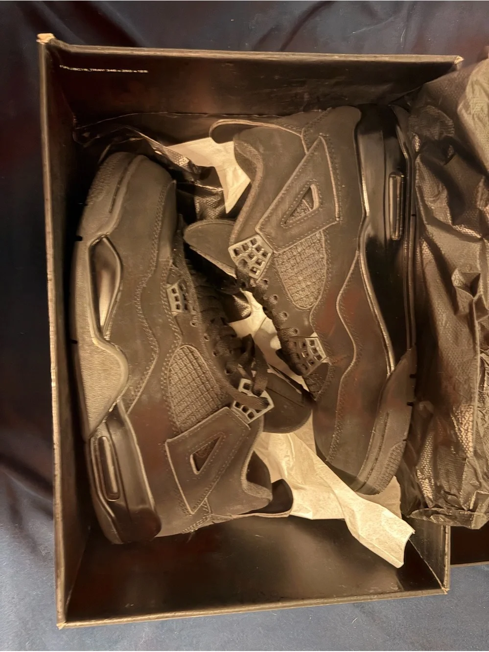 Jordan 4 black cat retros size 9